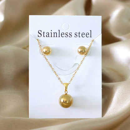 Conjunto de Joias - Colar com Pendente e Brincos