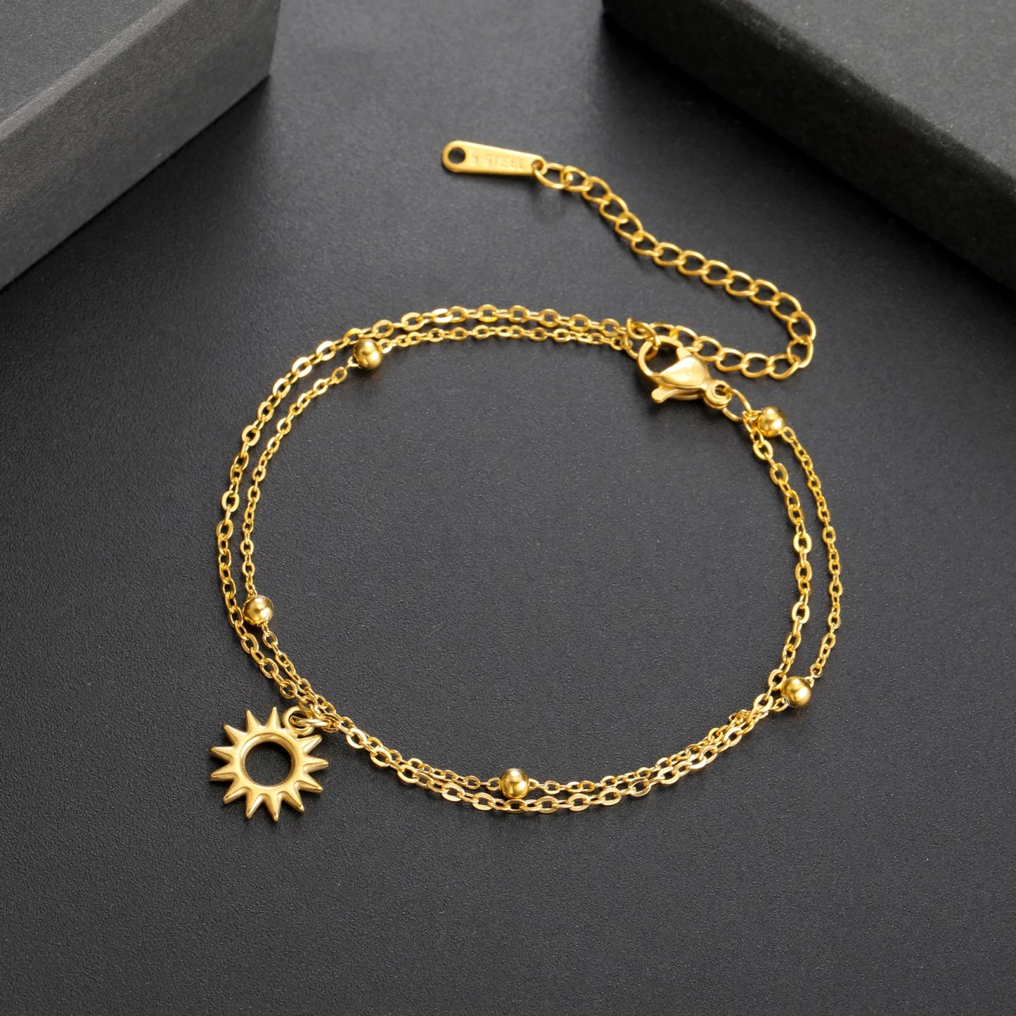 Pulseira Bracelete Com Pingente Sol Oco