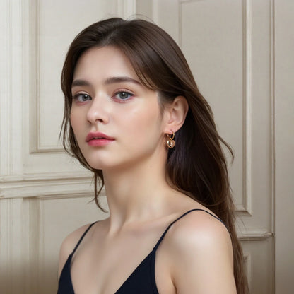 Brincos Clássicos Com Pingente de Coração 18K