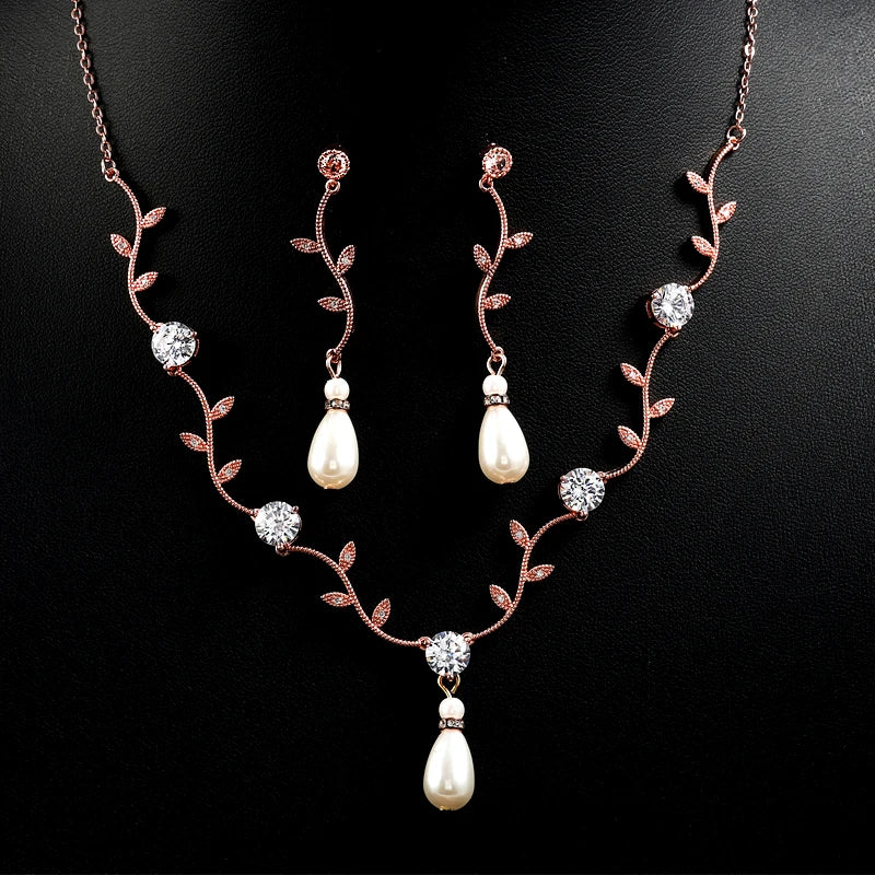 Conjunto de Joias Sofisticado - Colar e Brincos