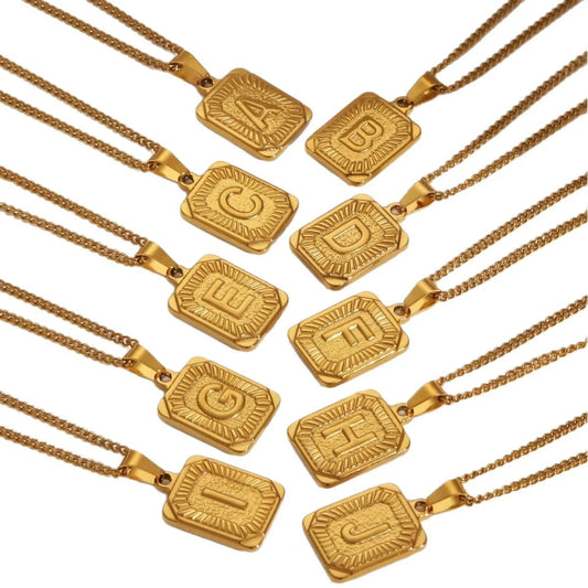 Colar Feminino Letra Inicial Ouro 18K