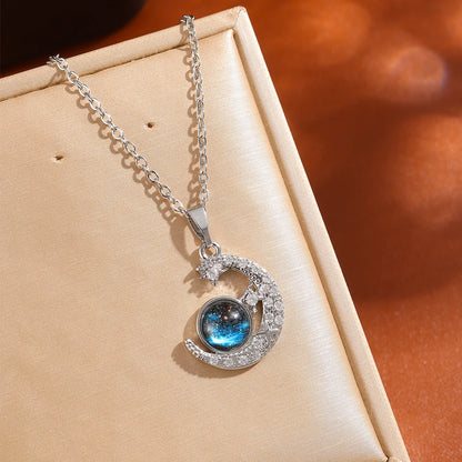 Colar Feminino Pingente Astronauta