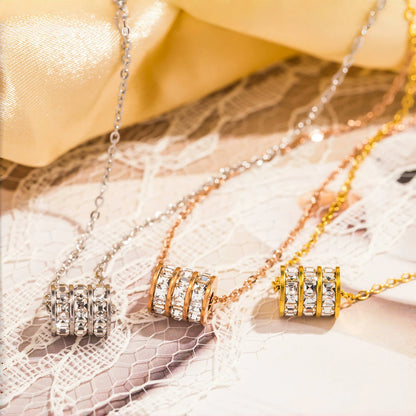 Colar Pingente Cilíndrico Brilhante