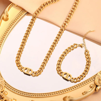 Conjunto de Joias - Colar e Pulseira de Elo