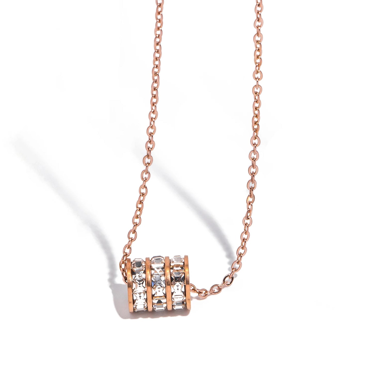 Colar Pingente Cilíndrico Brilhante