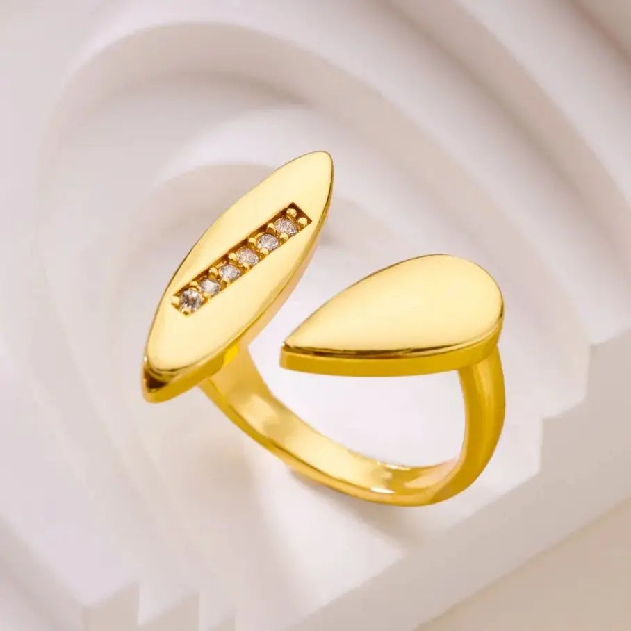 Anel Feminino Gota Aço Inoxidável Revestimento de Ouro 18K