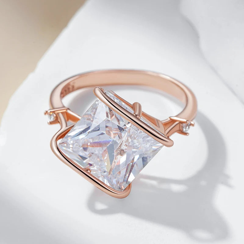 Conjunto de Joias - Colar, Brincos e Anel