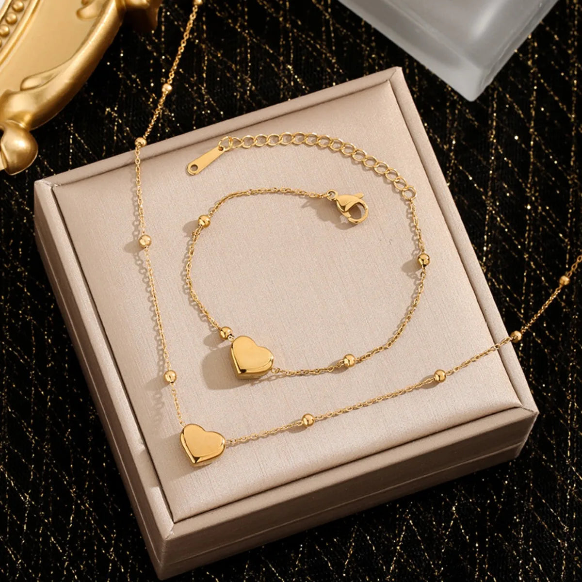 Conjunto de Joias - Colar e Pulseira Coração Tom Ouro